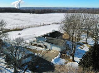 48446 Pheasant Run Rd, Kasota, MN 56050