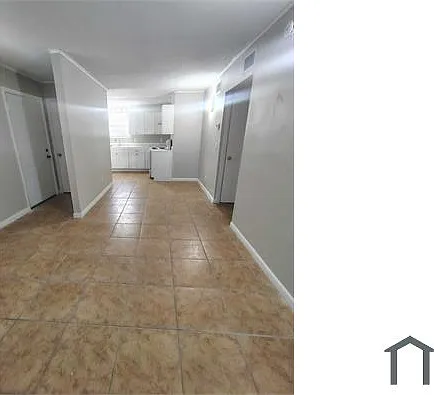2851 Sophia St — Photo 3
