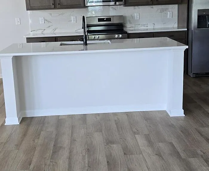 174 Thedford Dr — Photo 3
