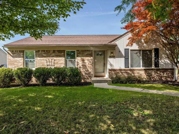 16395 Sudbury Ct, Macomb, MI 48044