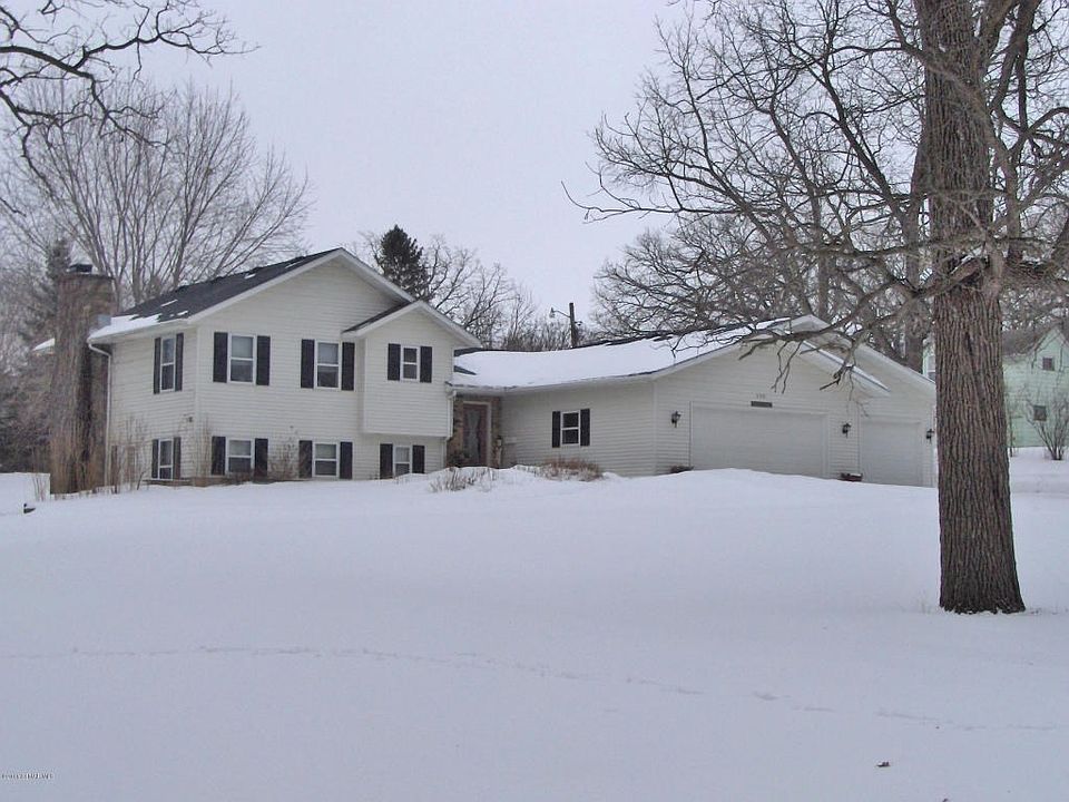 2301 HILL DR