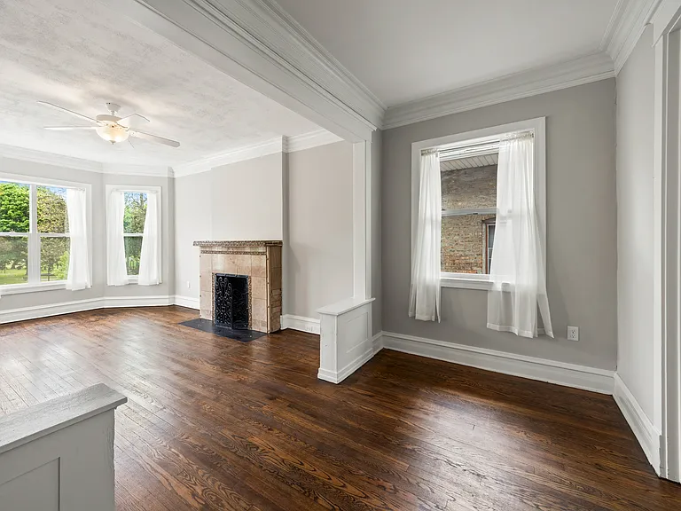434 N Pine Ave #2 — Photo 4