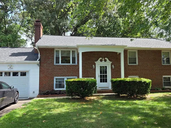 45795 Filmore Dr, Great Mills, MD 20634