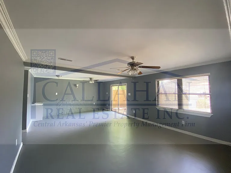 2811 Fox Glenn St — Photo 28
