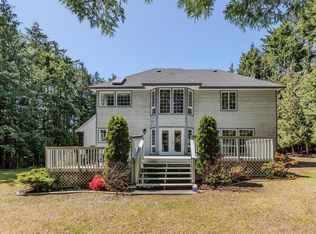 1356 Roberts Creek Rd, Sunshine Coast, BC V0N2W1