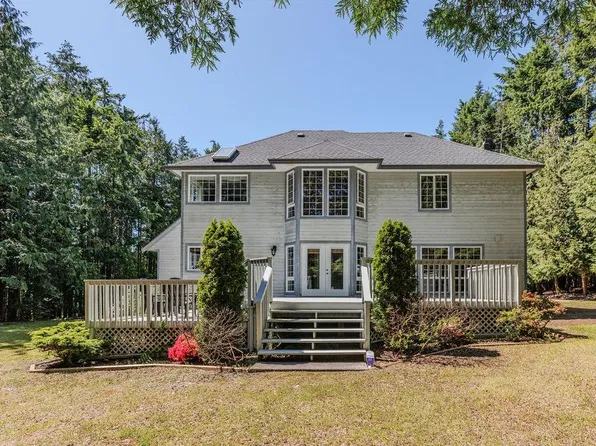 1356 Roberts Creek Rd, Sunshine Coast, BC V0N 2W1