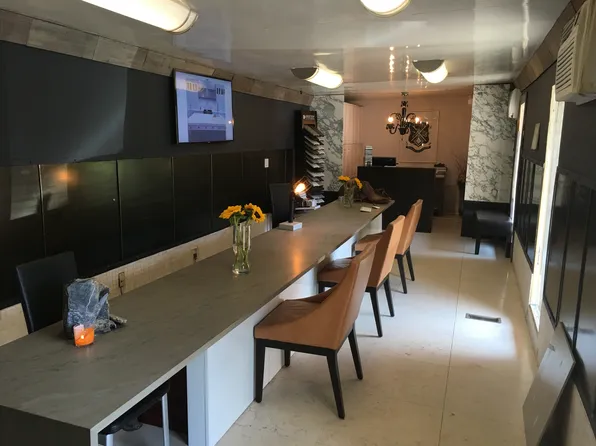 703 Myrtle Ave, Brooklyn, NY 11205