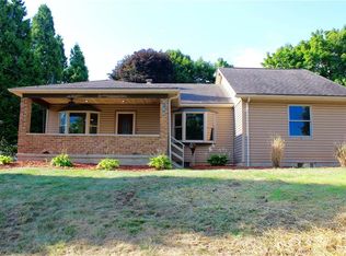 2192 Quayle Dr, Akron, OH 44312