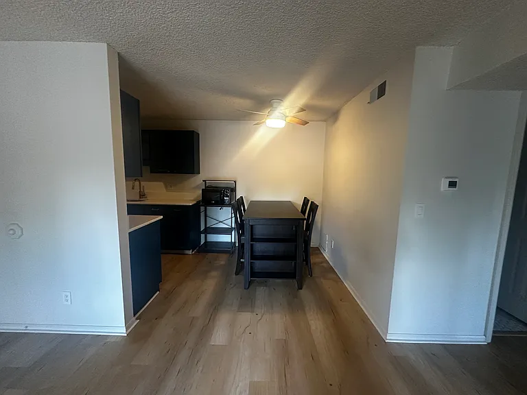 3250 Oneal Cir #D25 — Photo 4