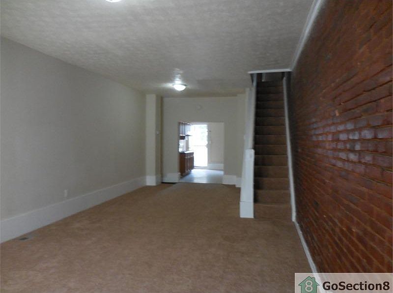 1st image of 412 N Milton Ave