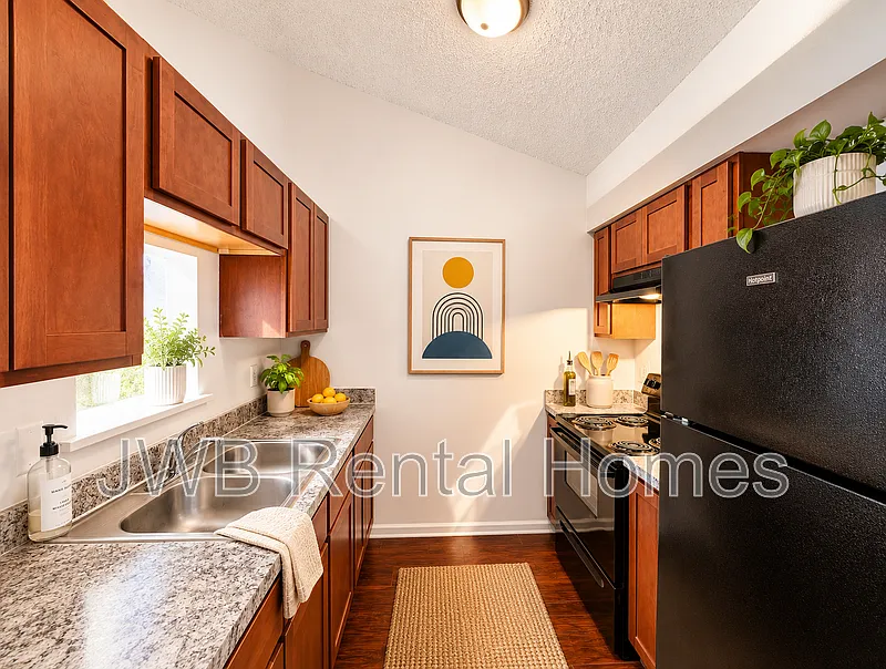 Murray Hill — Photo 3