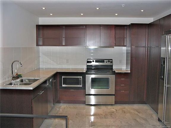 4th image of 3926 Forester Blvd #60