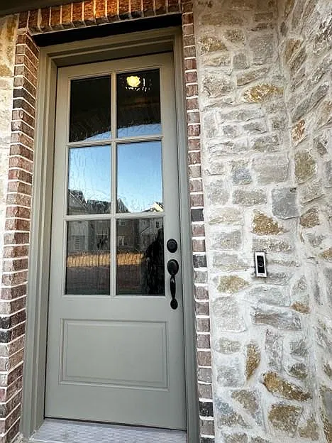 3 bed, 2.5 bath, 1685 sqft, $2,800 — Photo 2