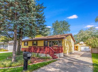 725 Cypress Dr, Aurora, IL 60506