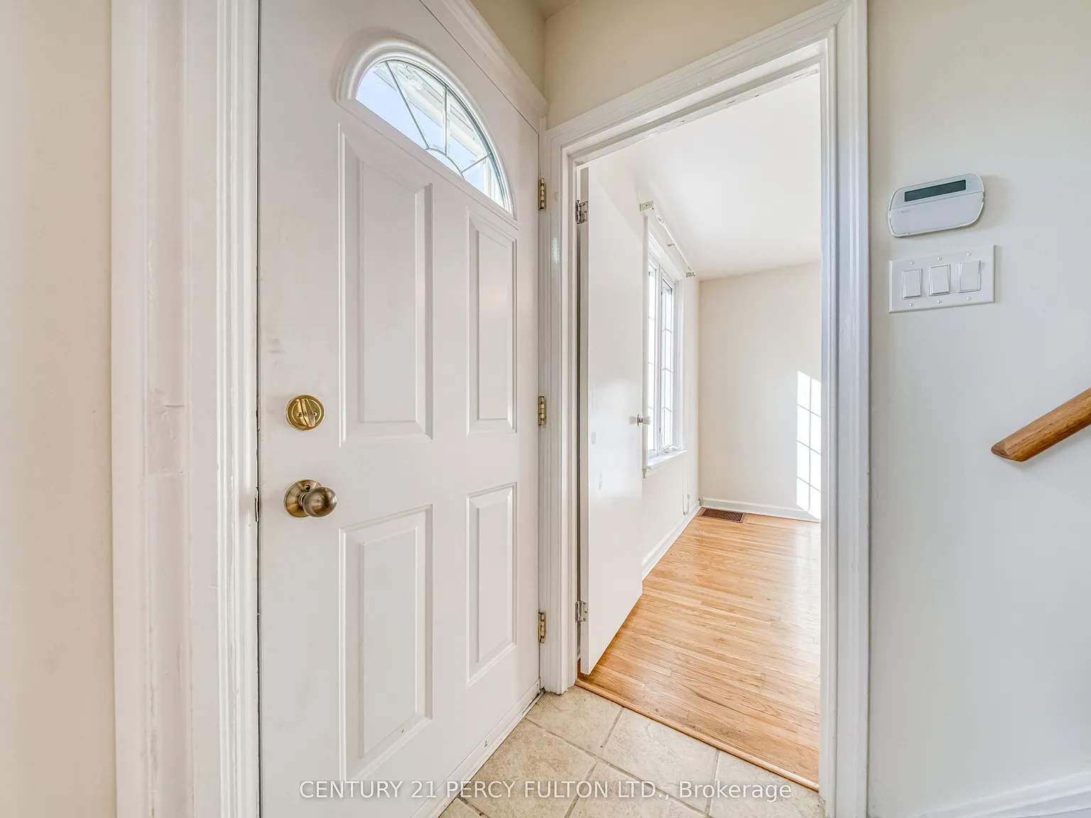 7 bed, $4,100 — Photo 3