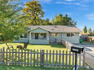 3529 Almira Dr, Bremerton, WA 98310