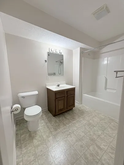 38 Rosette Ln #204 — Photo 15