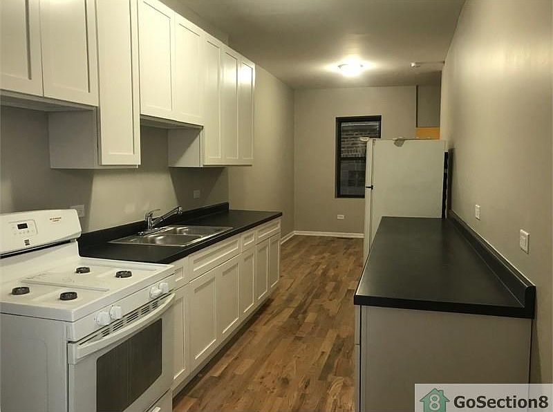 1st image of 3521 W Douglas Blvd #1