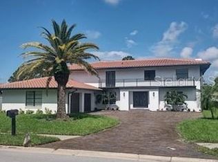 6820 Burning Tree Dr, Seminole, FL 33777