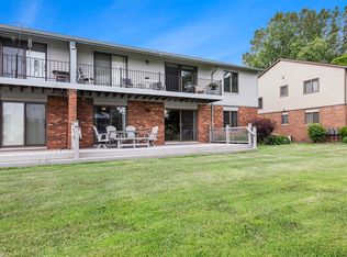 9200 River Rd, Algonac, MI 48001