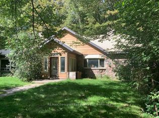 9513 County Road 93 Rd NE, Midland, ON L4R 4L9