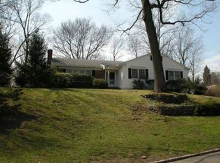 6 Pond Hill Rd, Morristown, NJ 07960