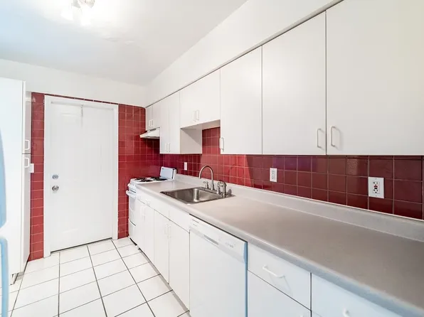 Tropical View Apartments