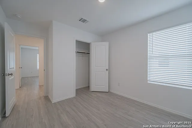2737 Green Finch — Photo 11