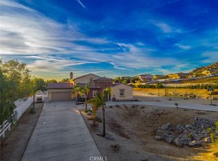 17529 Burl Hollow Dr, Riverside, CA 92504