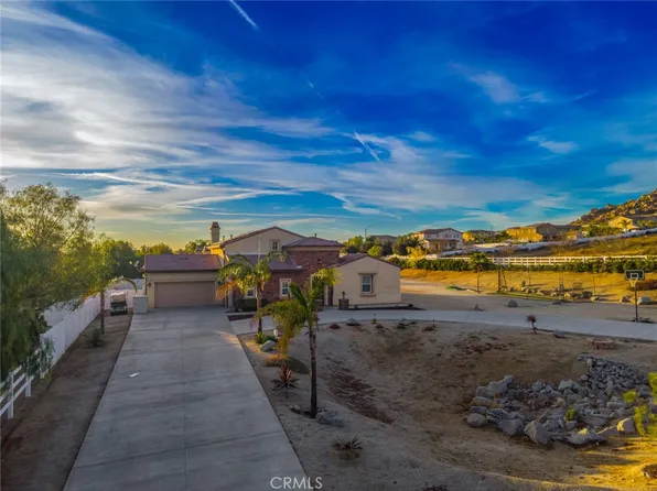 17529 Burl Hollow Dr, Riverside, CA 92504