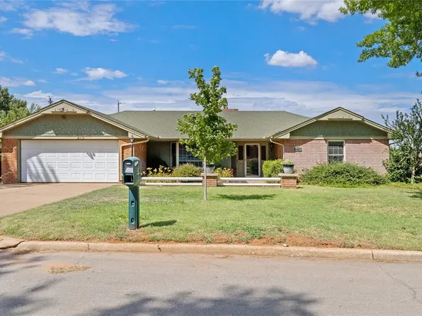 1408 Grandview Dr, Weatherford, OK 73096