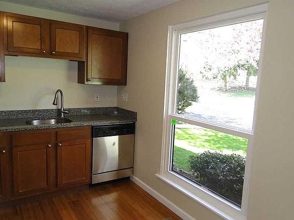 Kitchen Window (New)