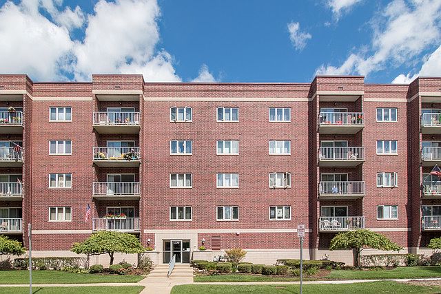 1st image of 1330 Perry St APT 205