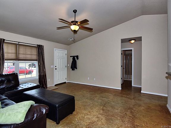 5th image of 8937 S 260 East Ave