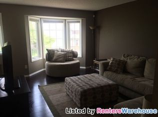7743 Arboretum Vilg Cir, Chanhassen, MN 55317