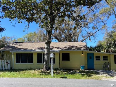 1006 NE 7th Ave, Crystal River, FL, 34428