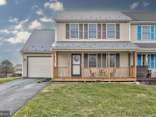 10 Vickilee Dr, Wrightsville, PA 17368
