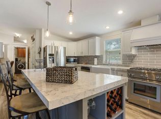 10199 E Lyons Rd, Ripon, CA 95366