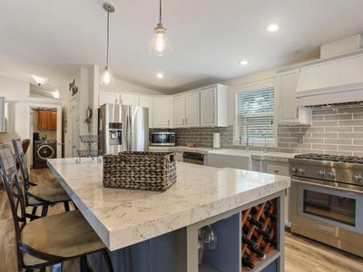 10199 E Lyons Rd, Ripon, CA, 95366
