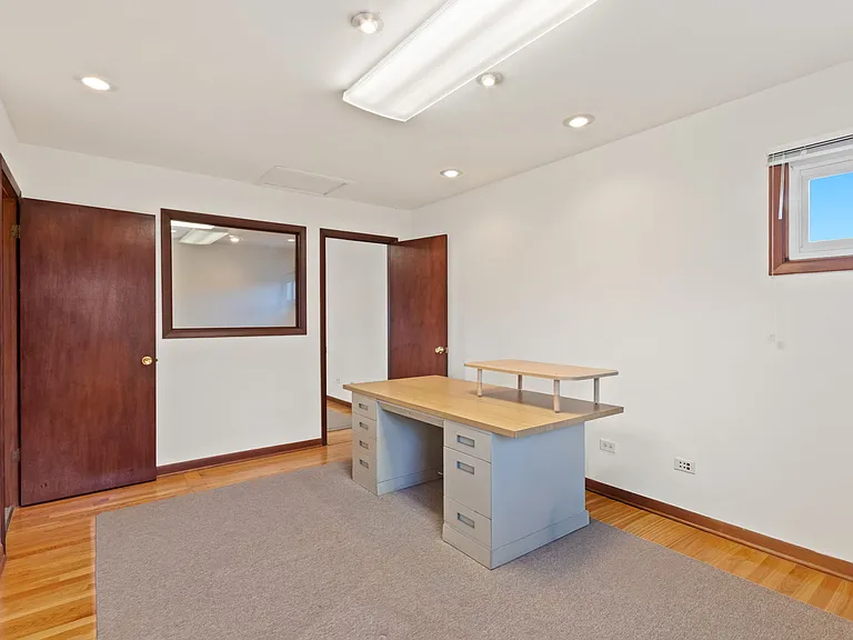 123 Ogden Ave — Photo 12