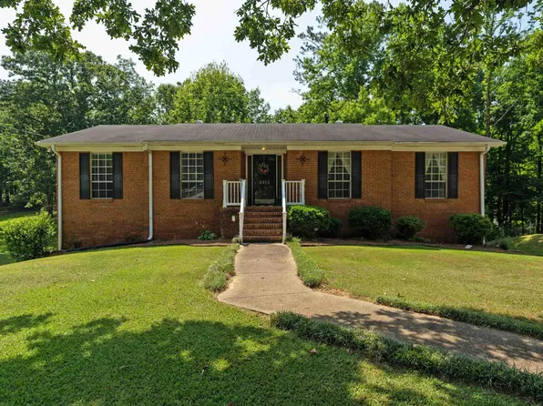 2013 Virginia Ln, Bessemer, AL 35023