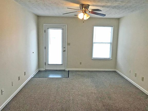 3rd image of 139 Macey Ave APT D