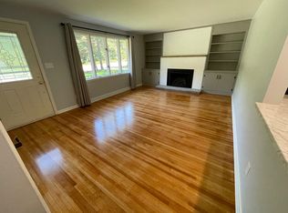 (Undisclosed Address), Orchard Park, NY 14127