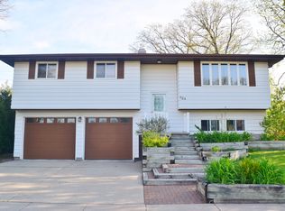 624 E Sylvan Ave, Appleton, WI 54915