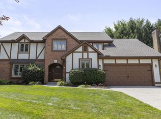 1219 Leicester Pl, Columbus, OH 43235
