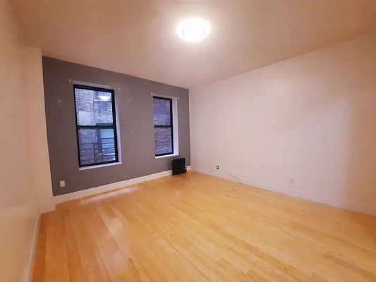 Rented by BRICK & GALO REALTY CORP | media 4