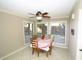 16015 Kempton Park Dr, Spring, TX 77379