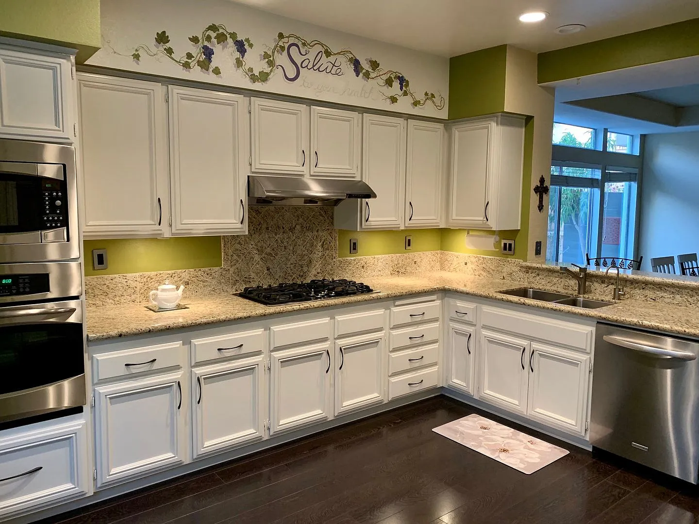 4+2 East Ventura Home! — Photo 3