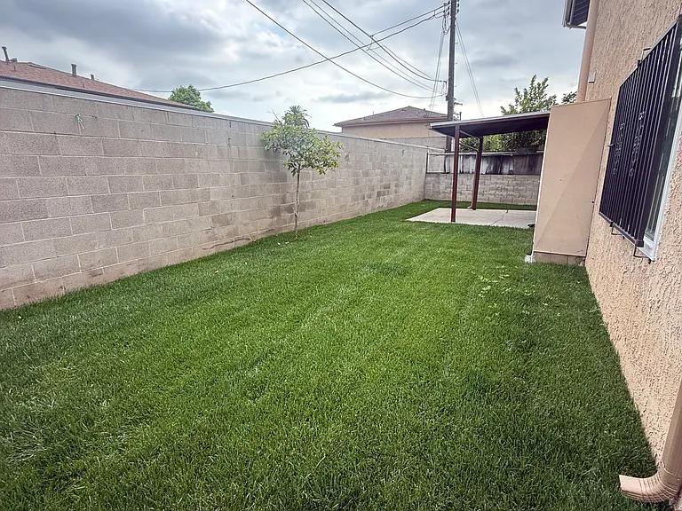 118 W Garcelon Ave — Photo 15