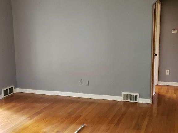 5th image of 141 Alice Ave